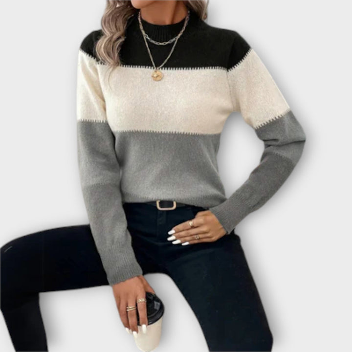 Elina - Relaxed and Elegant Sweater