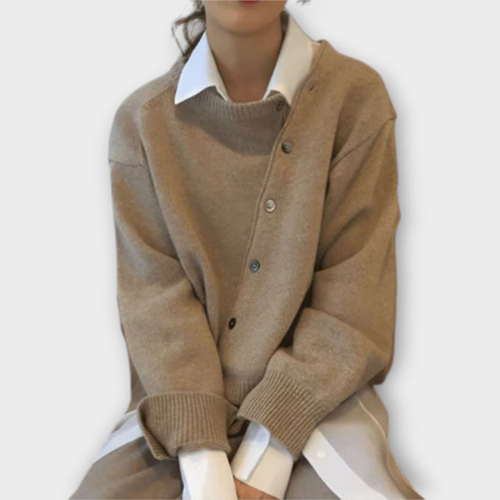 Kati - Comfortable Cardigan