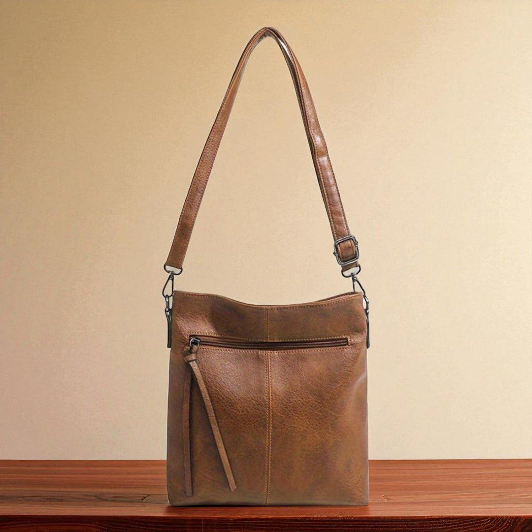 Lena's Retro Square with Side Bag