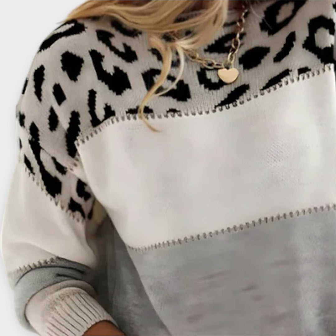 Chayen - Comfortable Sweater with Leopard Print