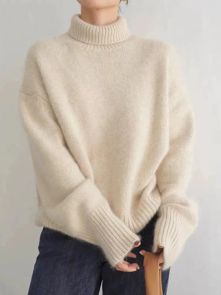 Risa™  | Chic Warm Turtleneck