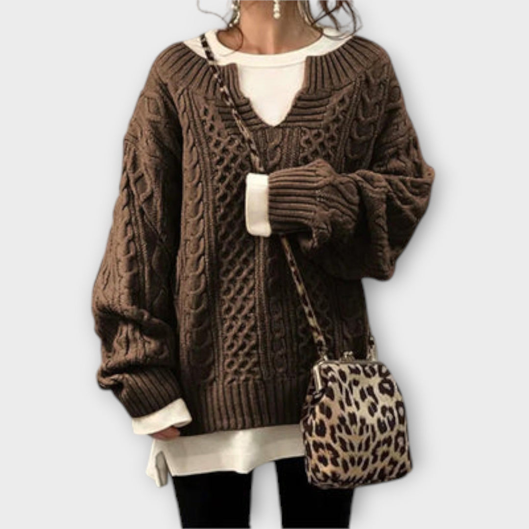 Lily - Oversized Knit Sweater with Cable Knit Pattern