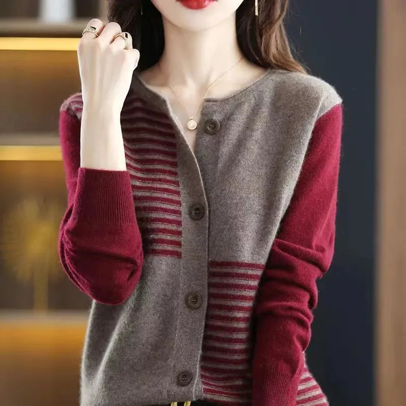 Jackie | Elegant Cardigan