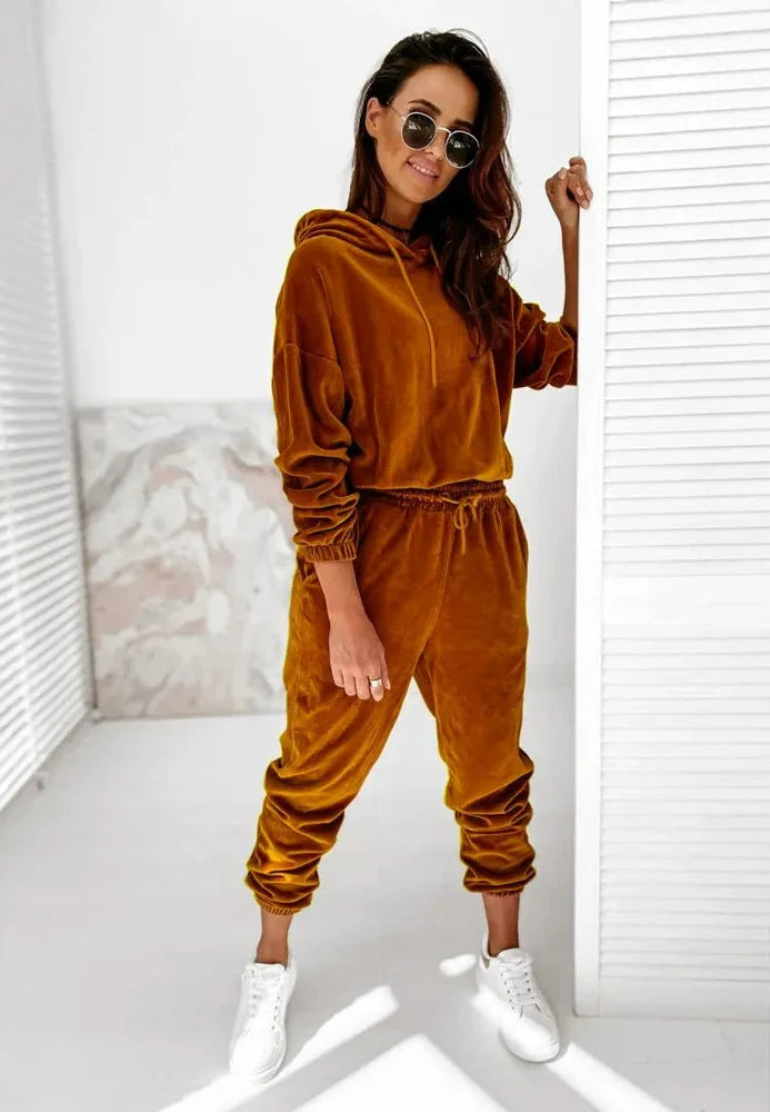 Madeline | Velvet Comfort Set