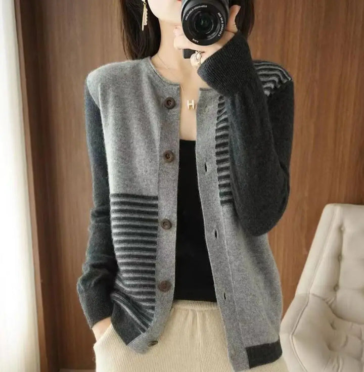 Jackie | Elegant Cardigan