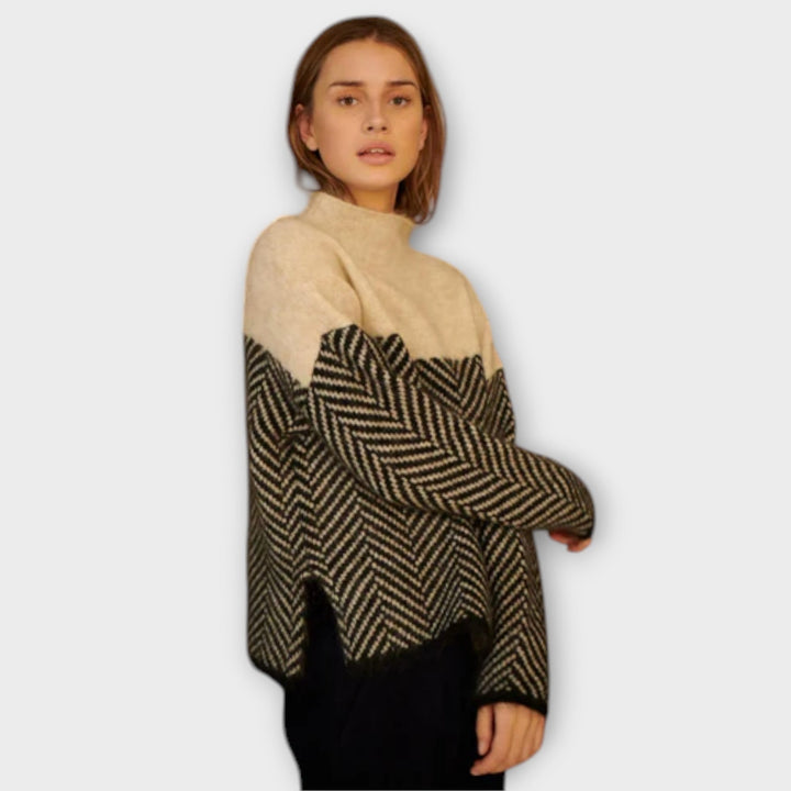 Maeve - Soft Pullover with High Collar