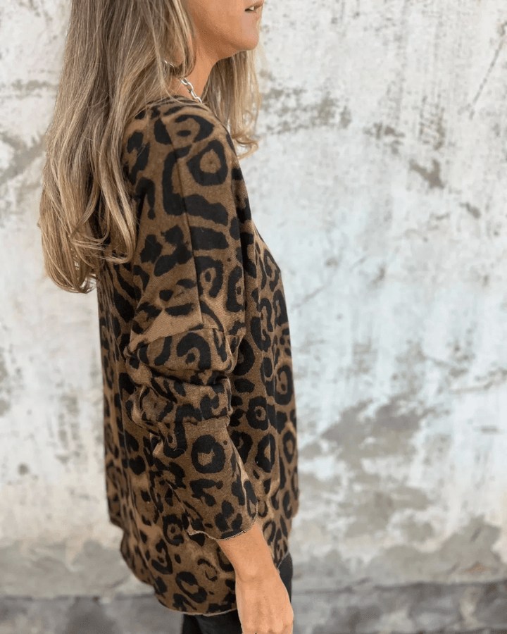 Elvéra | Relaxed Women's Top with Leopard Print